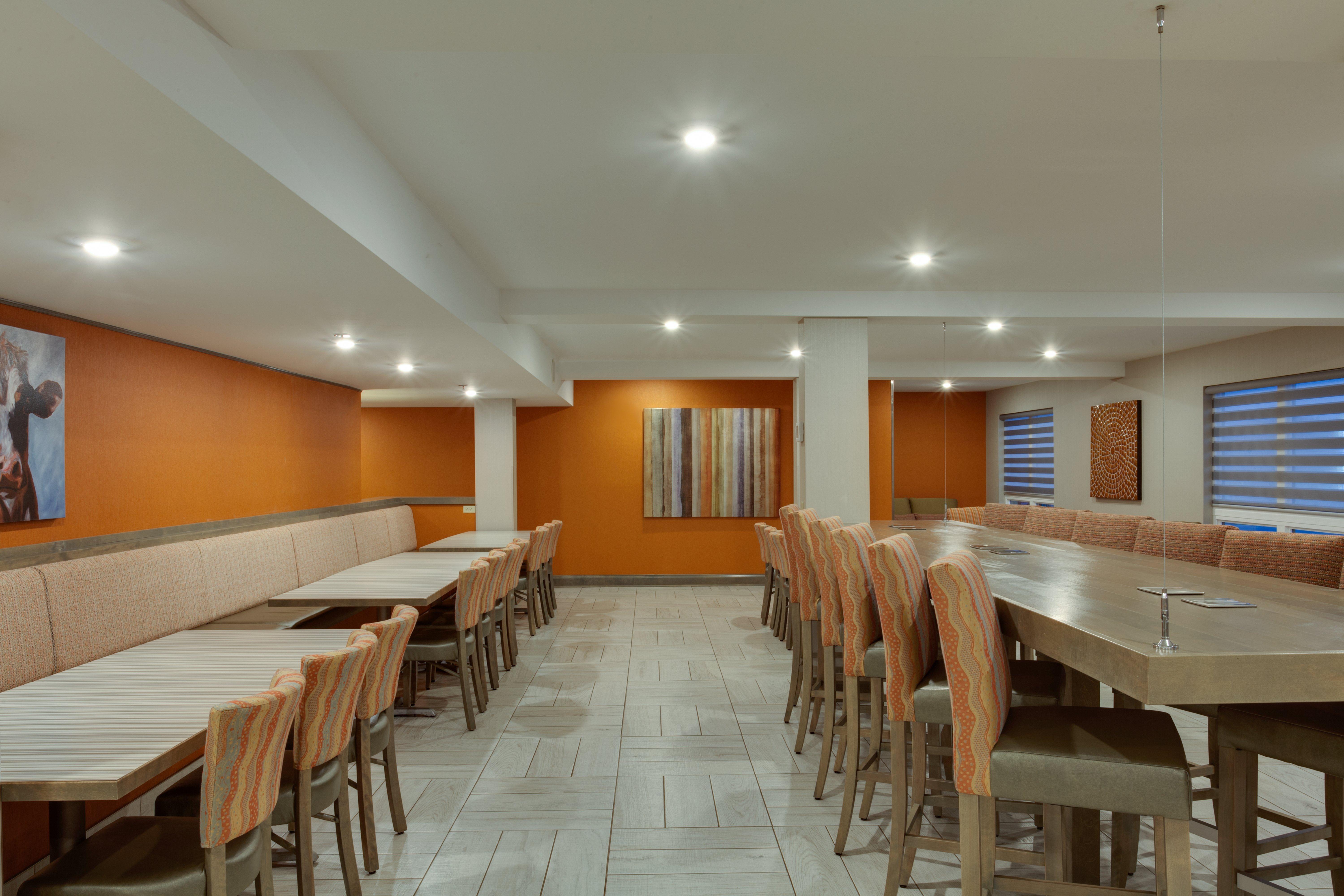 Holiday Inn Express Hotel & Suites Uptown Fredericton By Ihg Exteriér fotografie